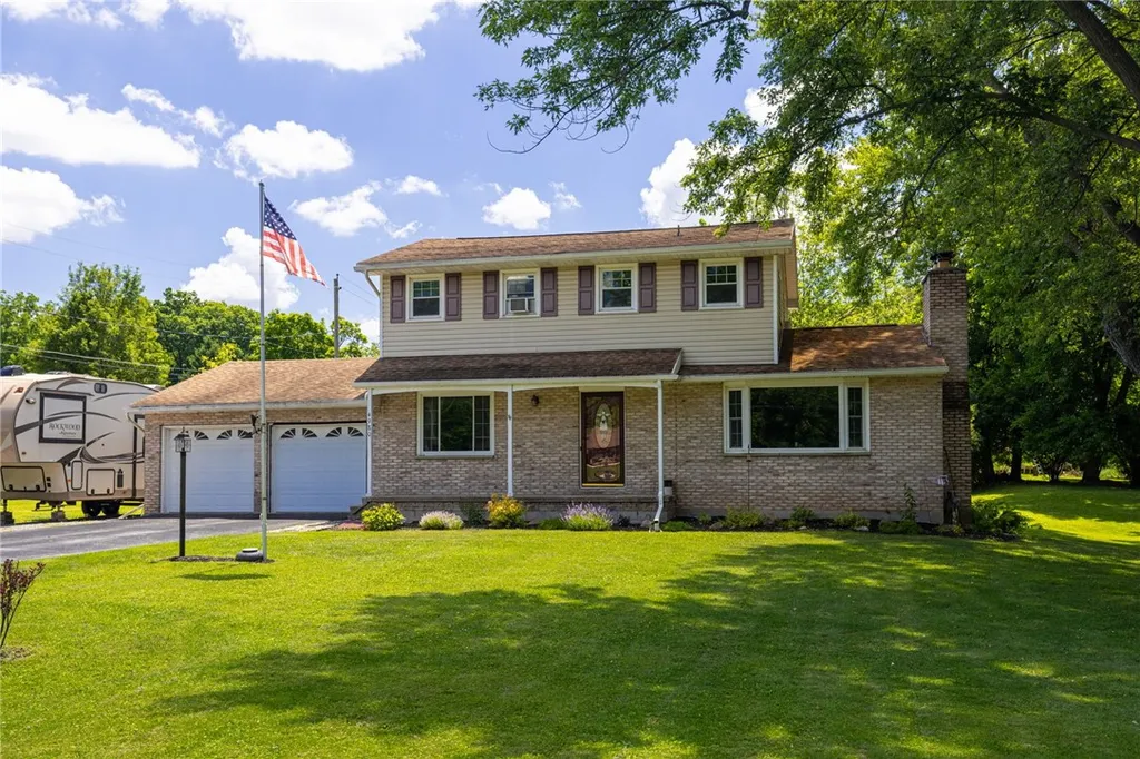 Property at 4980 Lake Road, Avon, NY 14414