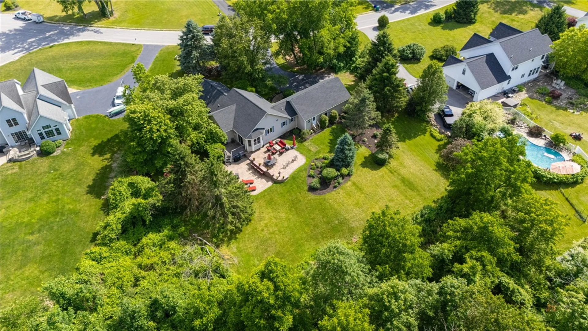 Property at 17 Trout Creek Run, Mendon, NY 14472 44