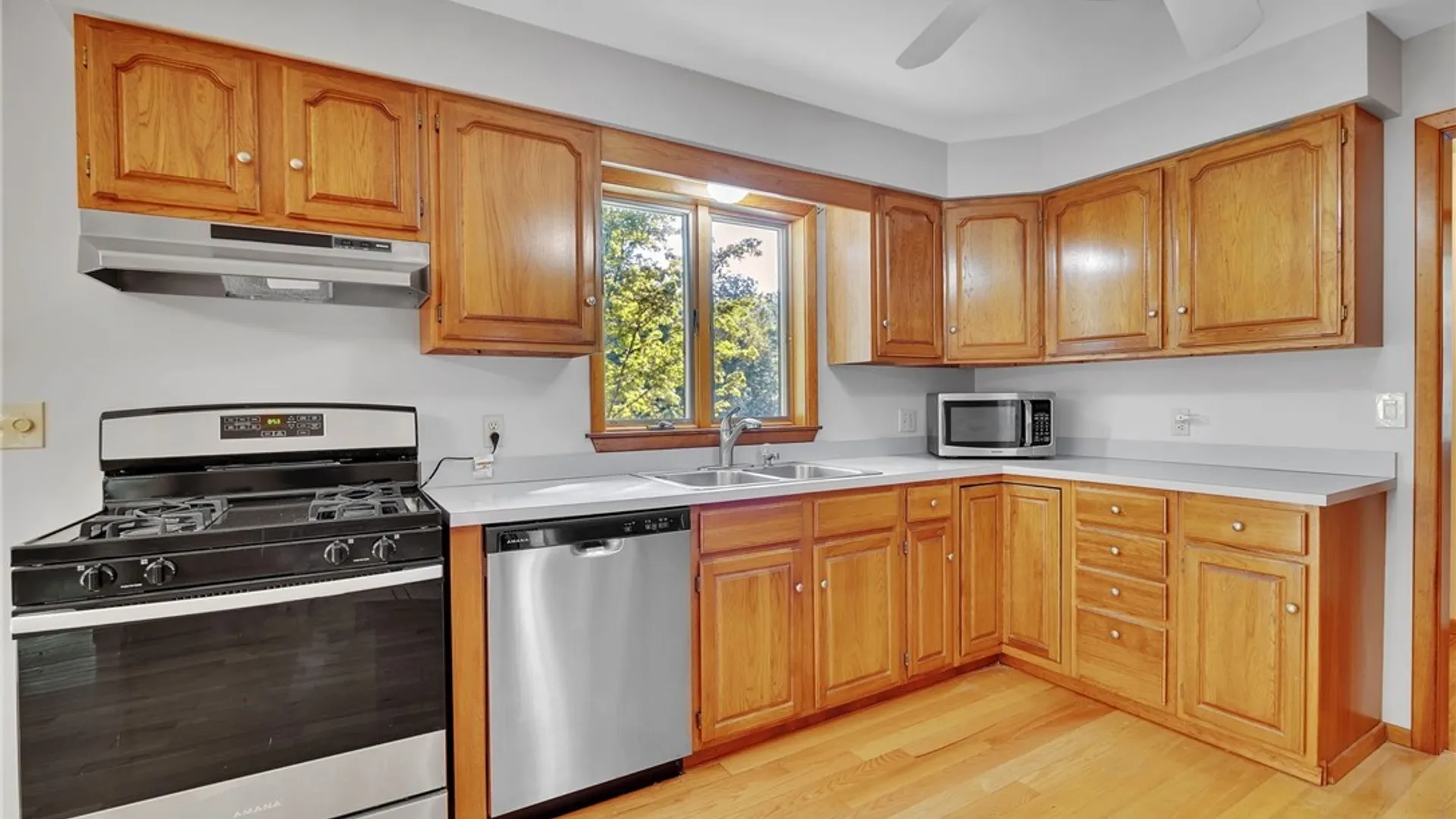 Property at 1333 Little Falls Road, Pembroke, NY 14036 24