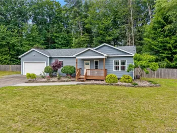 Property at 9 Oak Drive, Schroeppel, NY 13132