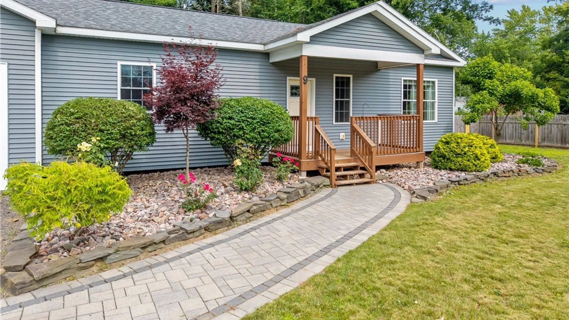 Property at 9 Oak Drive, Schroeppel, NY 13132 3