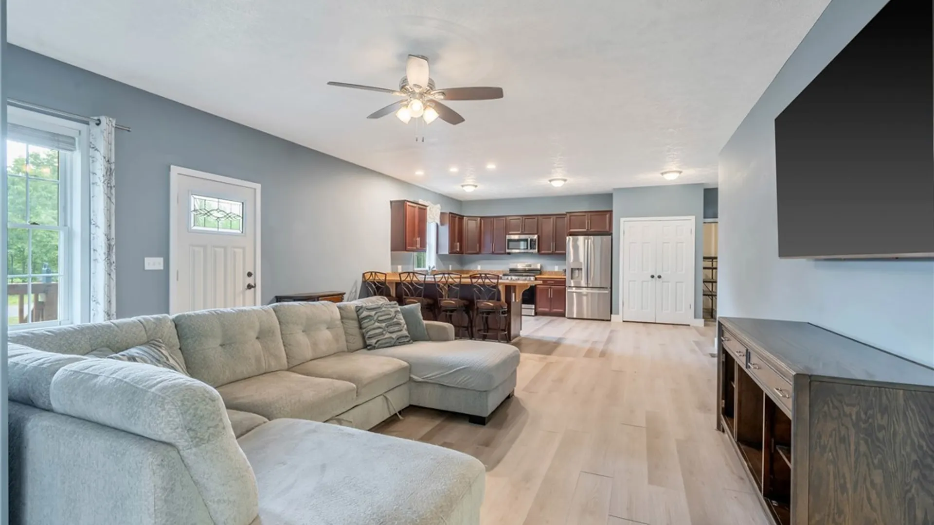 Property at 9 Oak Drive, Schroeppel, NY 13132 6