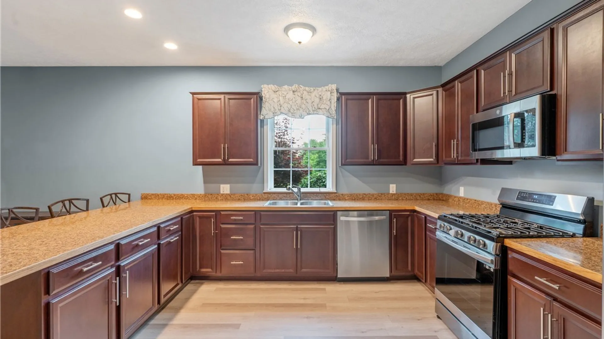 Property at 9 Oak Drive, Schroeppel, NY 13132 16