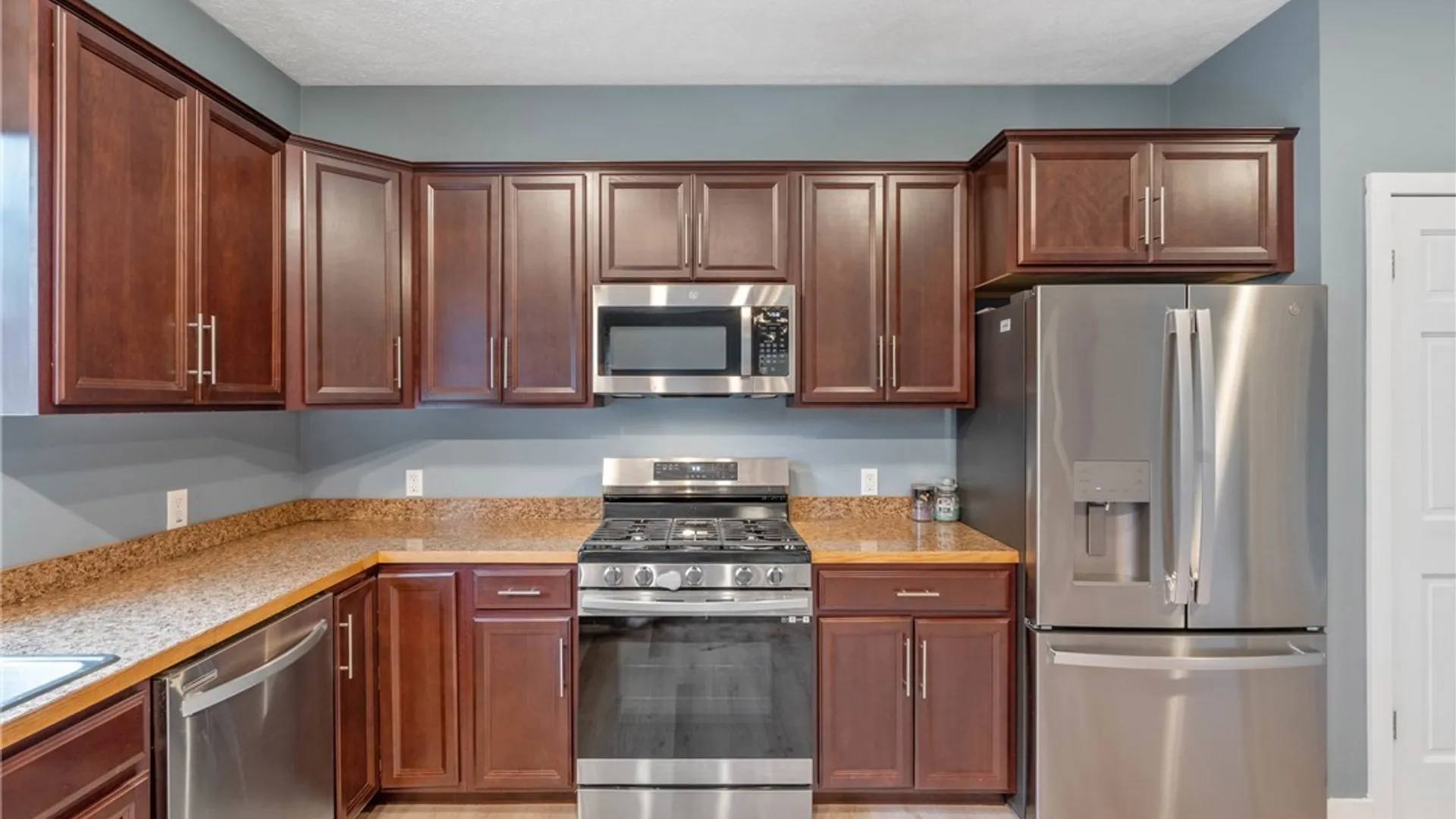 Property at 9 Oak Drive, Schroeppel, NY 13132 18