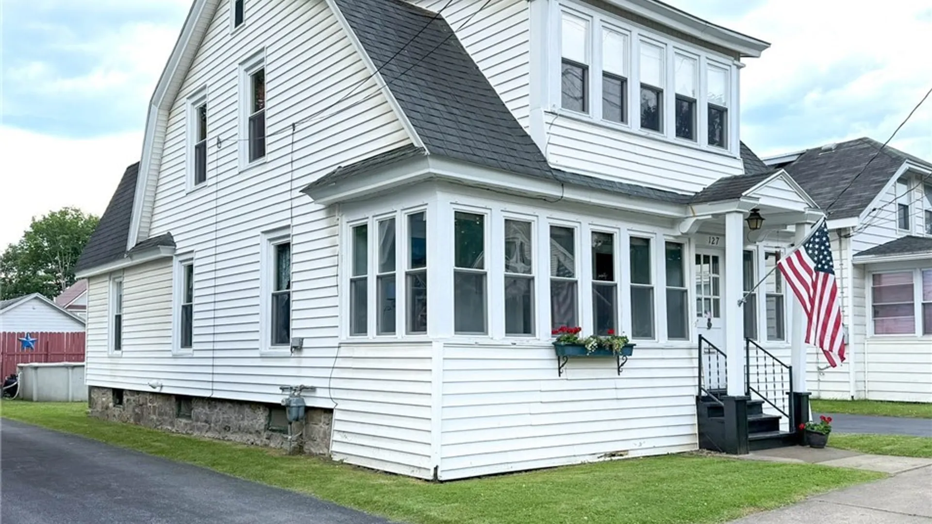 Property at 127 S 4th Avenue, German Flatts, NY 13357 2