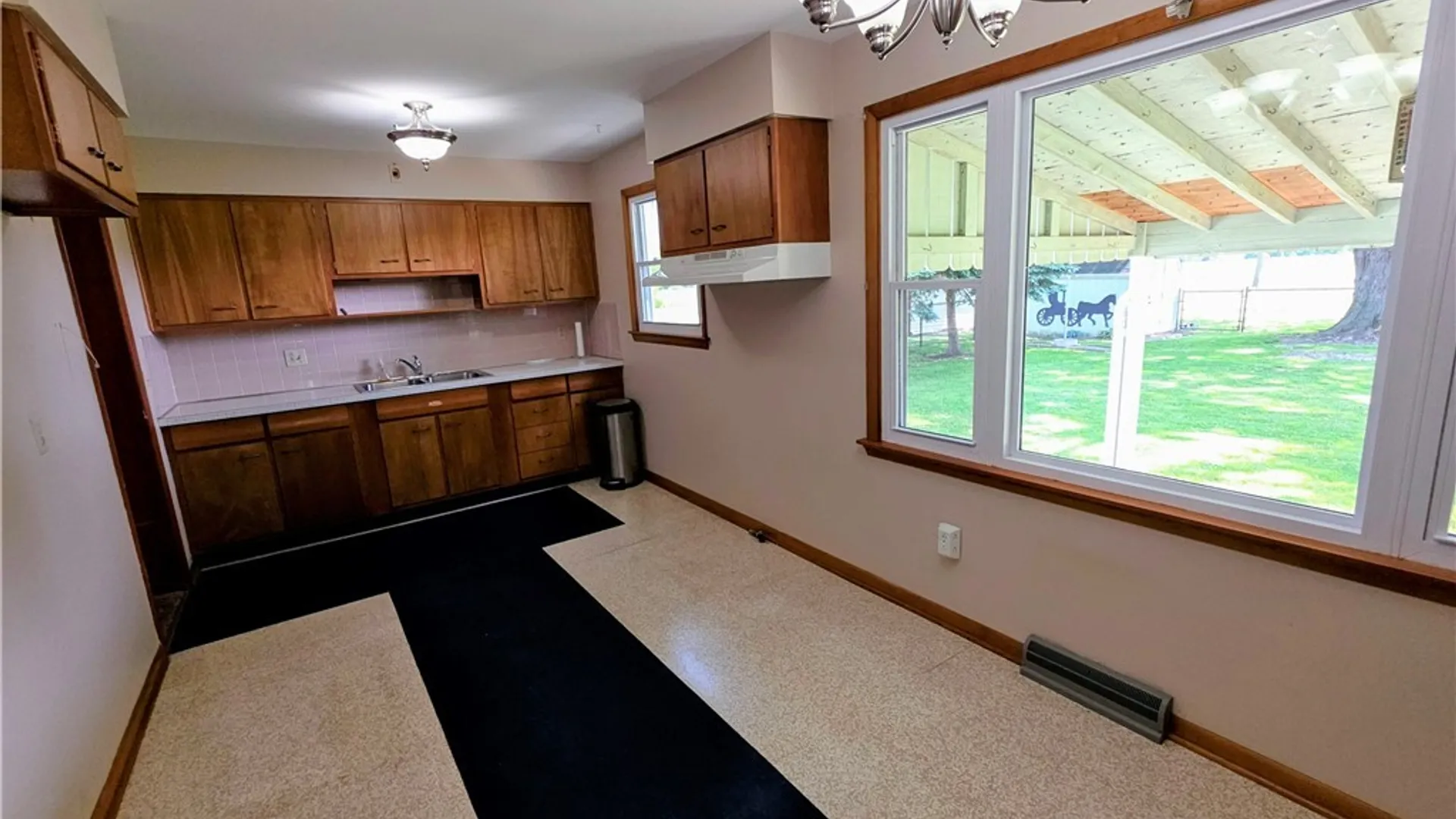 Property at 7225 Norman Road, Wheatfield, NY 14120 7