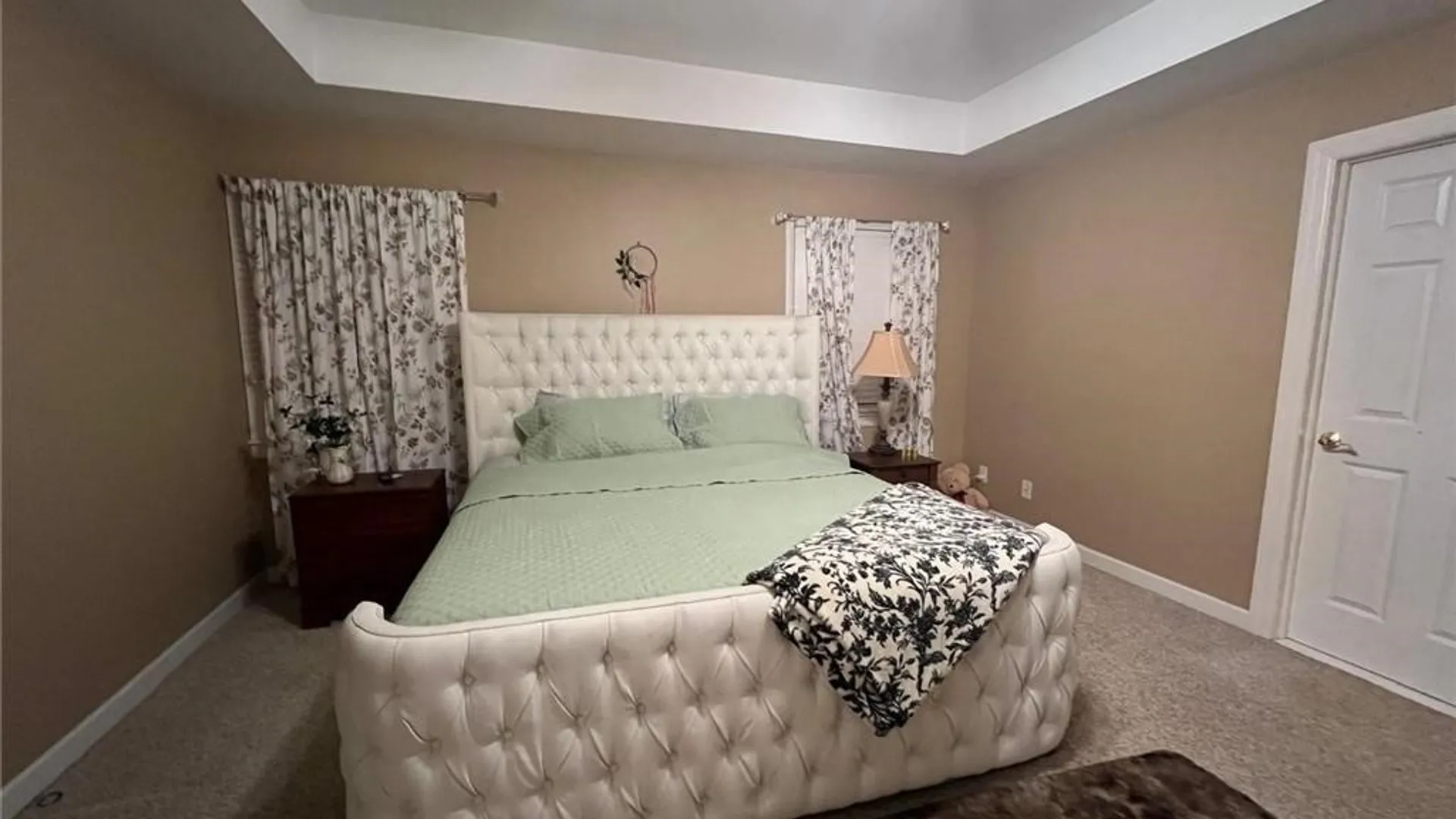 Property at 8350 Manchester Park Drive, Clarence, NY 14051 16
