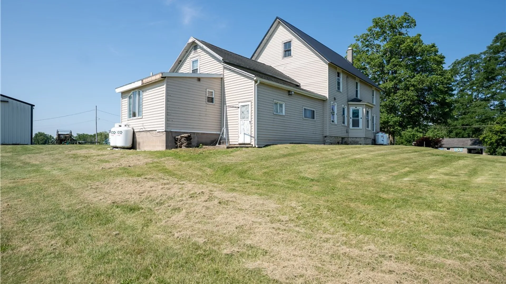 Property at 9571 Bernd Road, Leroy, NY 14482 5