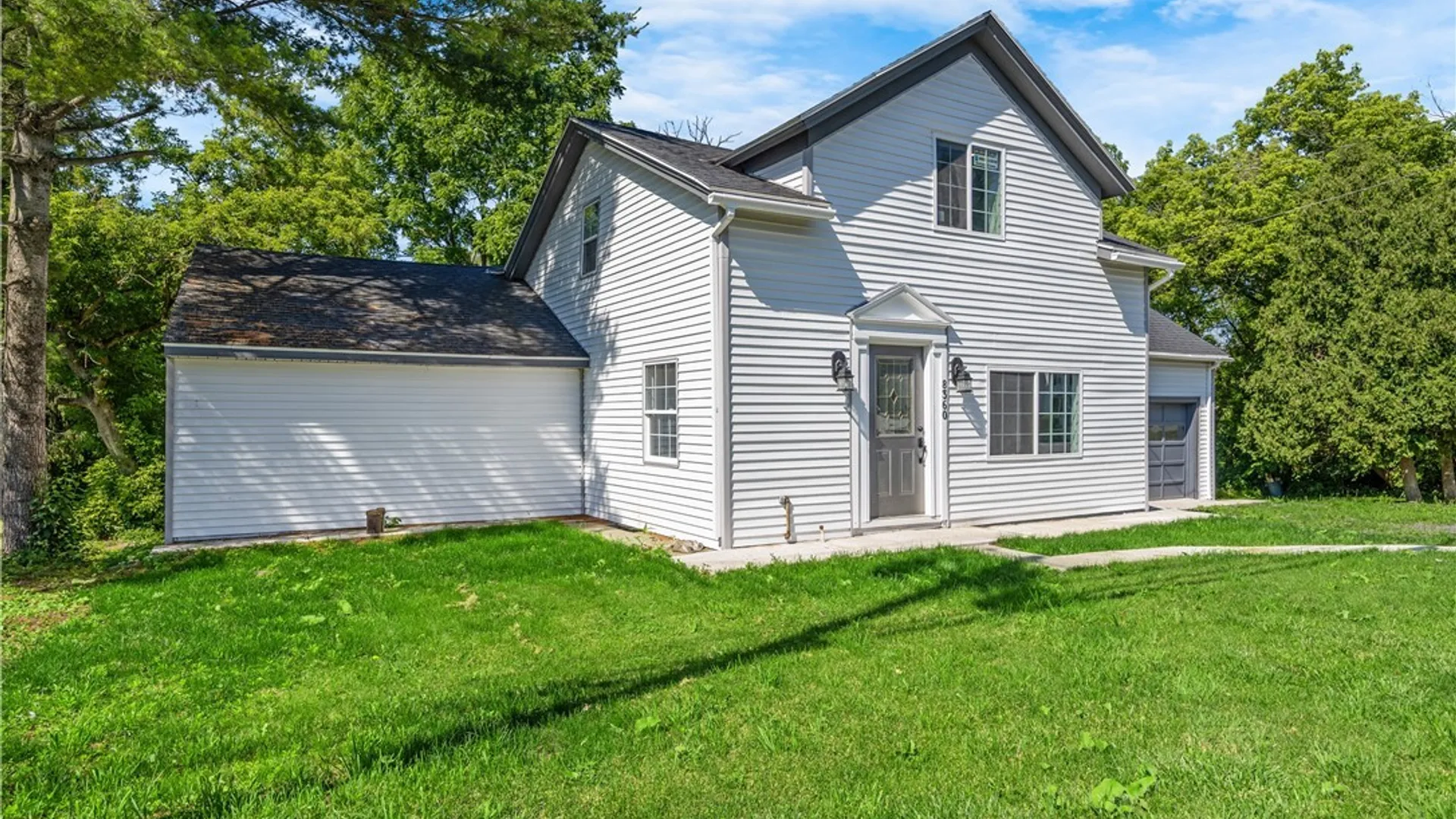 Property at 8360 Cazenovia Road, Pompey, NY 13104 3