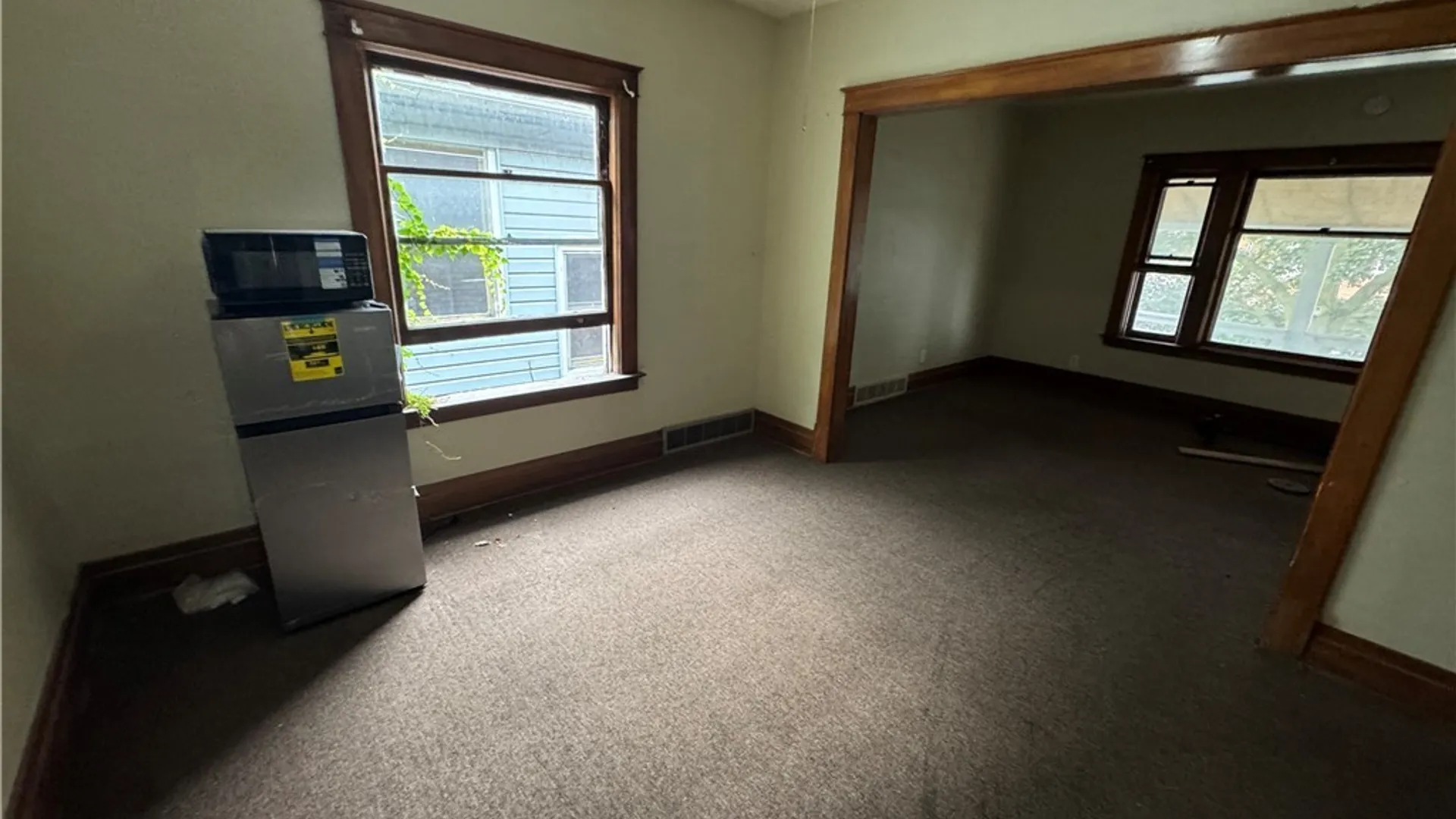 Property at 715 Augustus Place, Niagara Falls, NY 14301 22