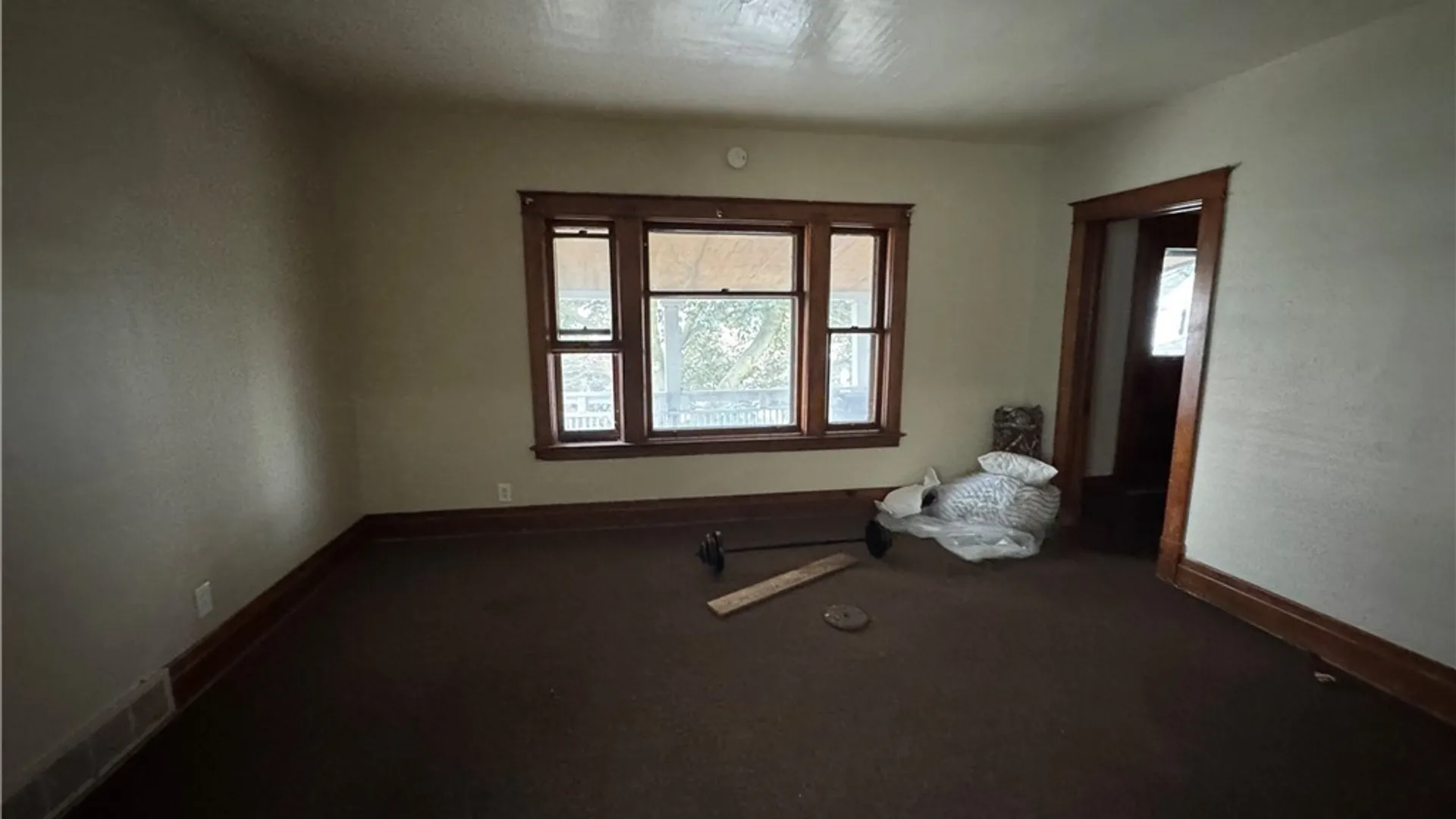 Property at 715 Augustus Place, Niagara Falls, NY 14301 23