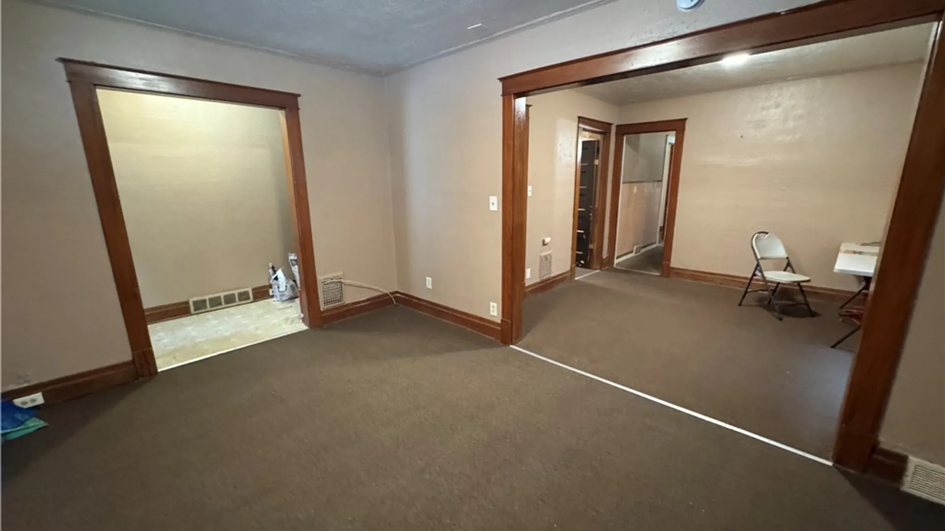 Property at 715 Augustus Place, Niagara Falls, NY 14301 6