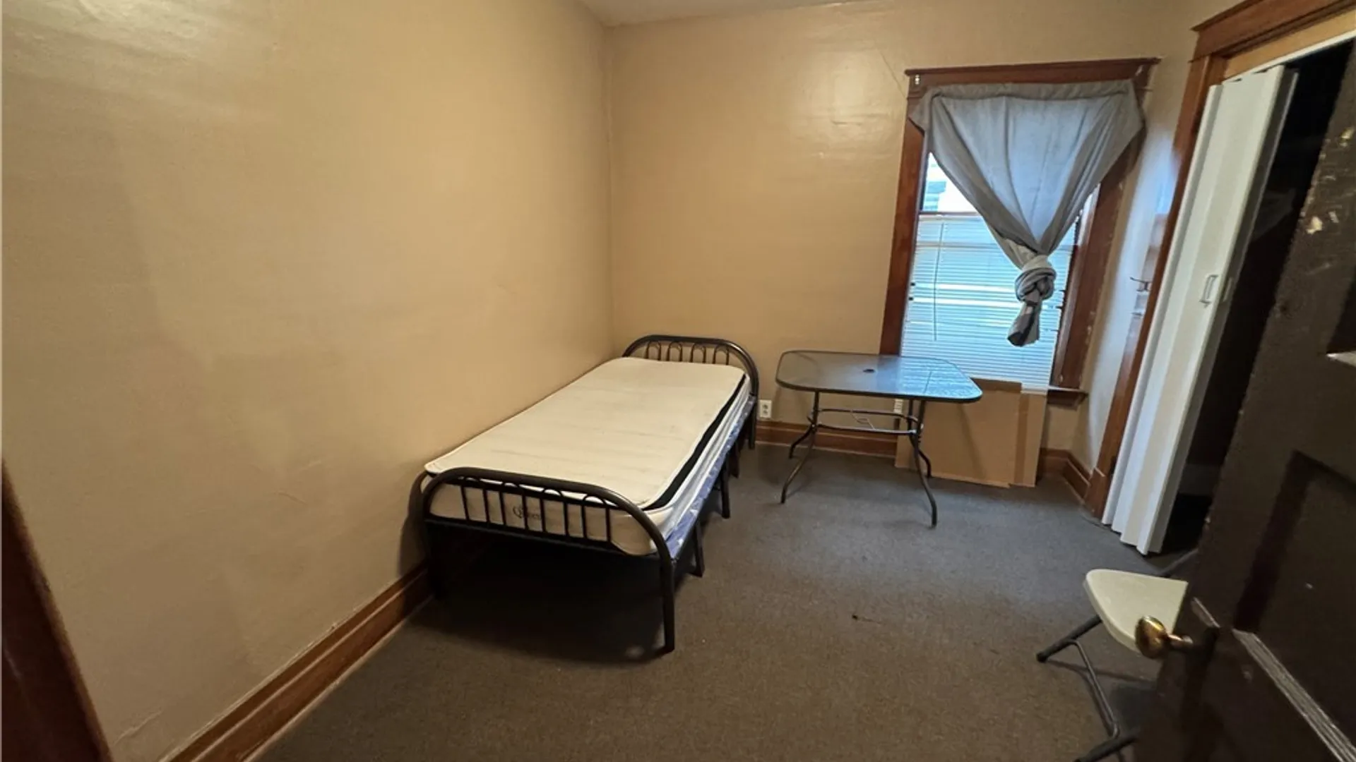 Property at 715 Augustus Place, Niagara Falls, NY 14301 9