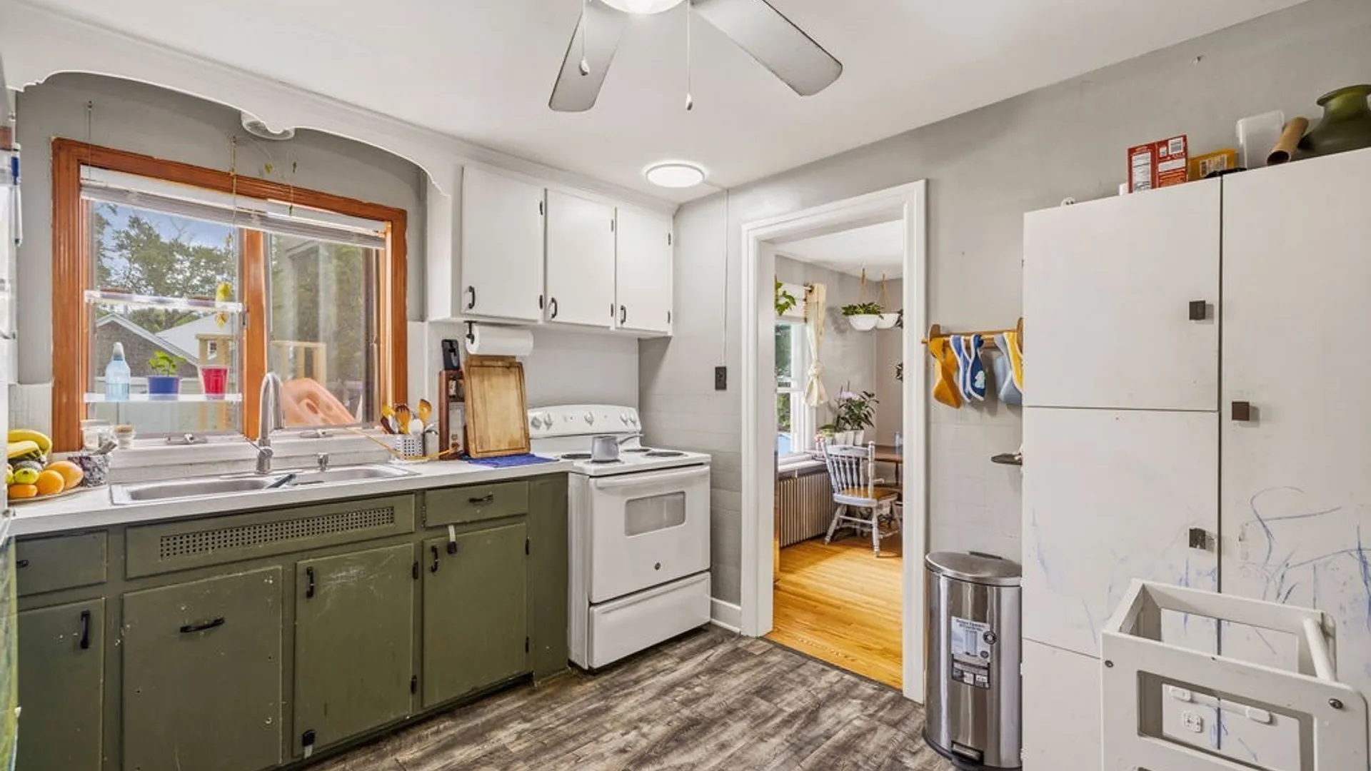 Property at 2259 Michigan Ave Avenue, Niagara Falls, NY 14305 11