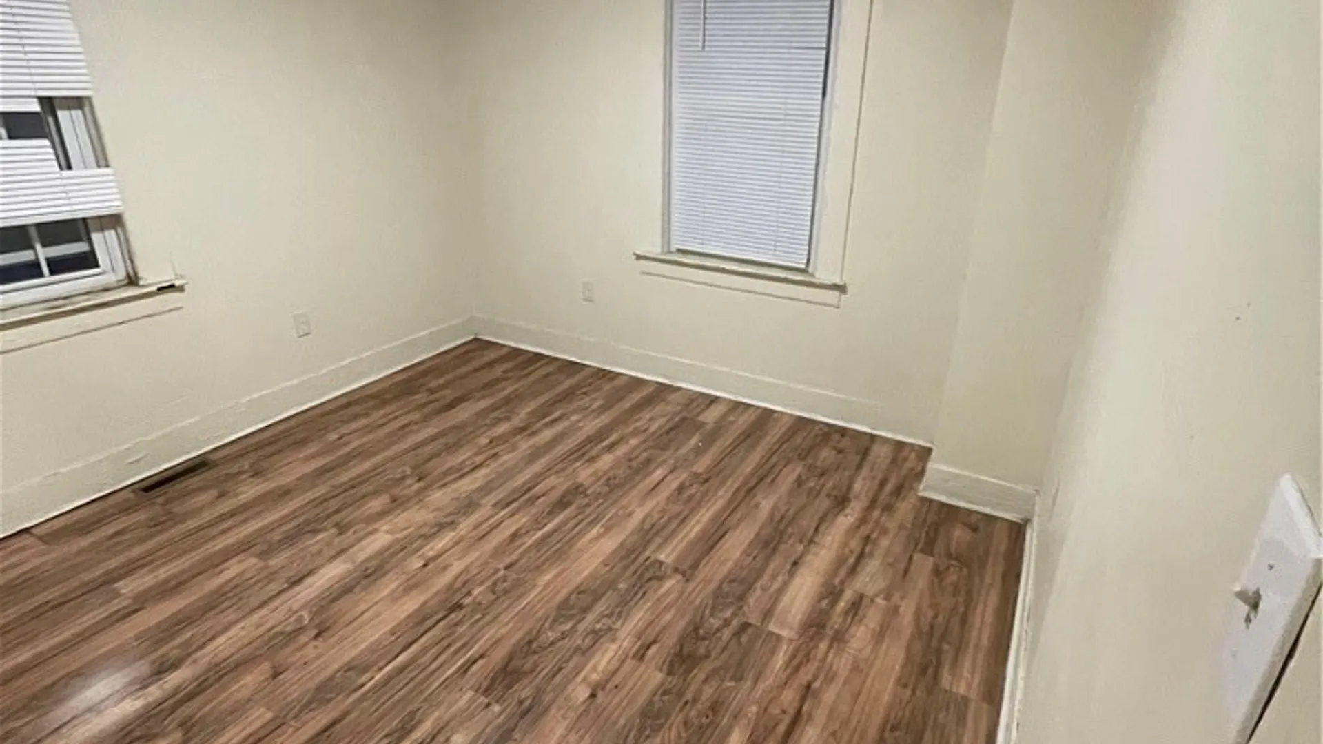 Property at 742 Jay Street, Utica, NY 13501 36