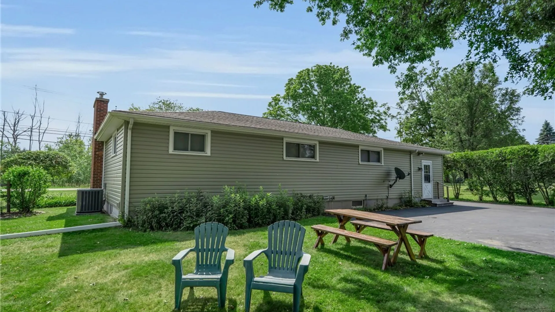 Property at 1320 Girdle Road, Elma, NY 14059 47