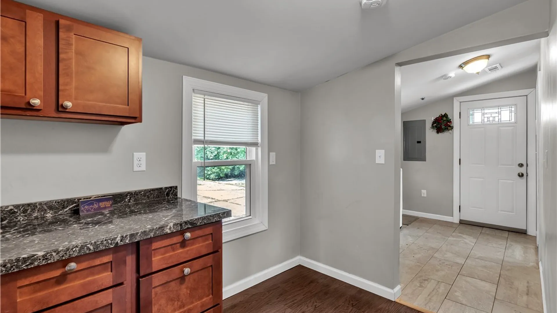 Property at 624 Montrose Avenue, Tonawanda, NY 14223 32