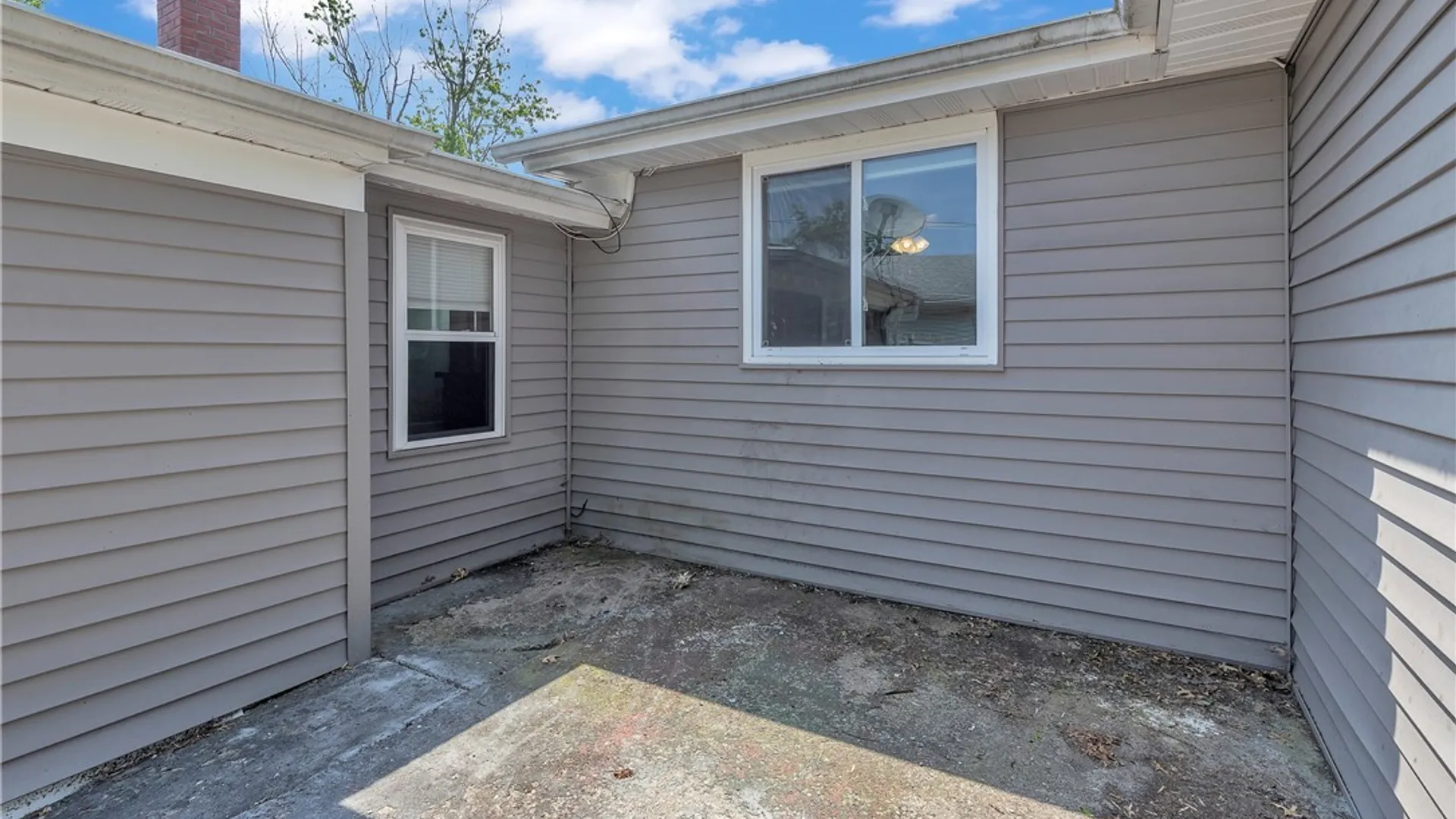 Property at 624 Montrose Avenue, Tonawanda, NY 14223 35