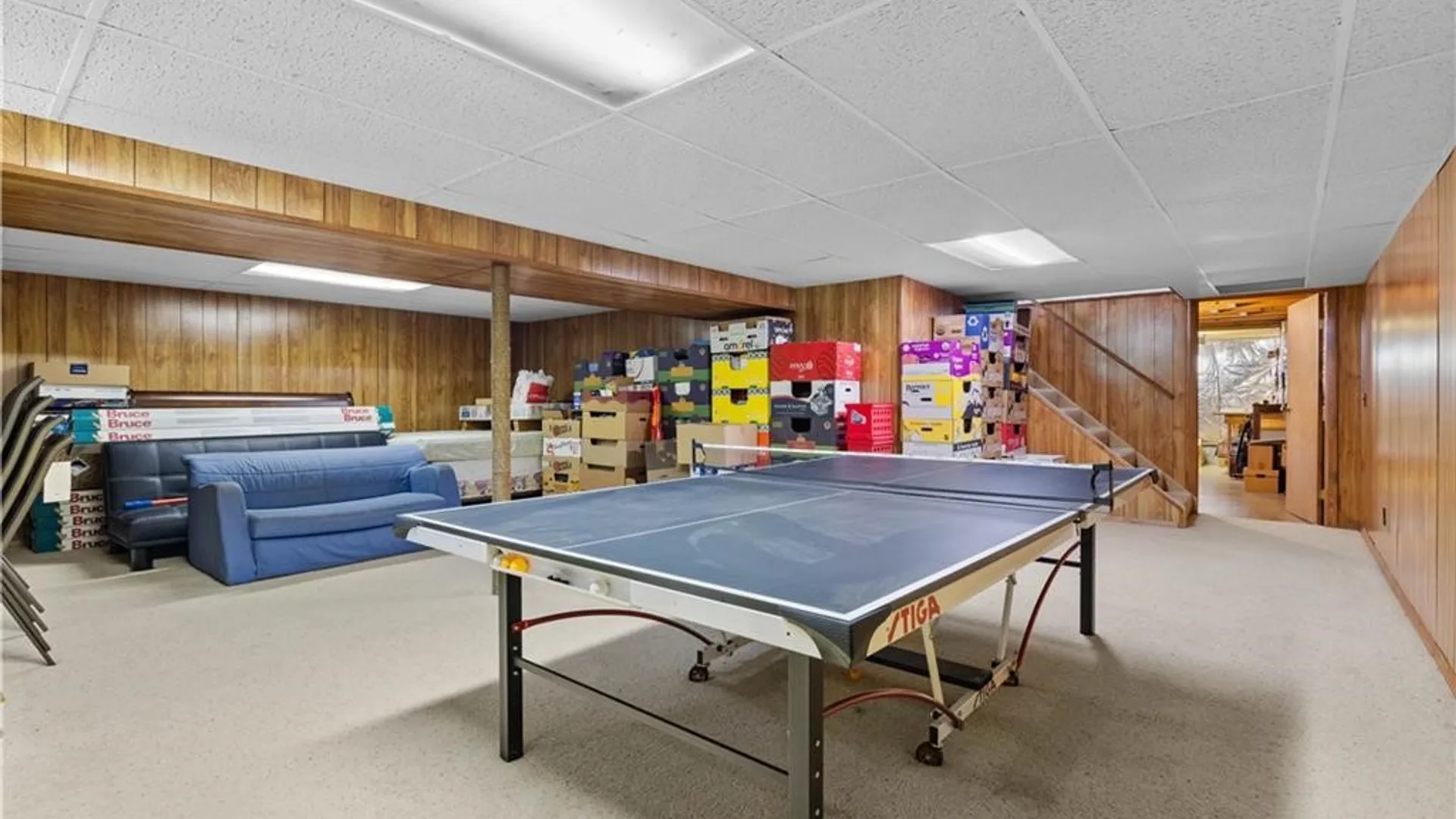 Property at 2 Hunters Pointe, Pittsford, NY 14534 26