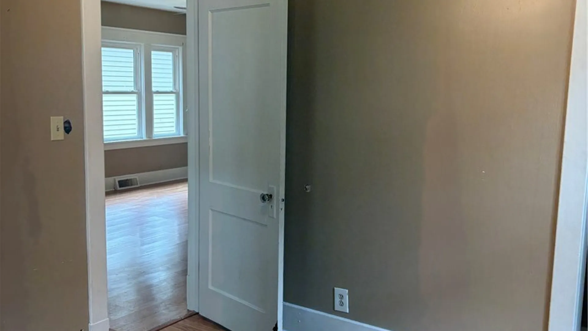 Property at 230 74, Niagara Falls, NY 14304 14