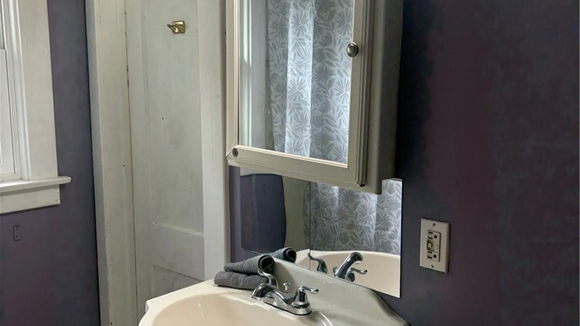Property at 230 74, Niagara Falls, NY 14304 17