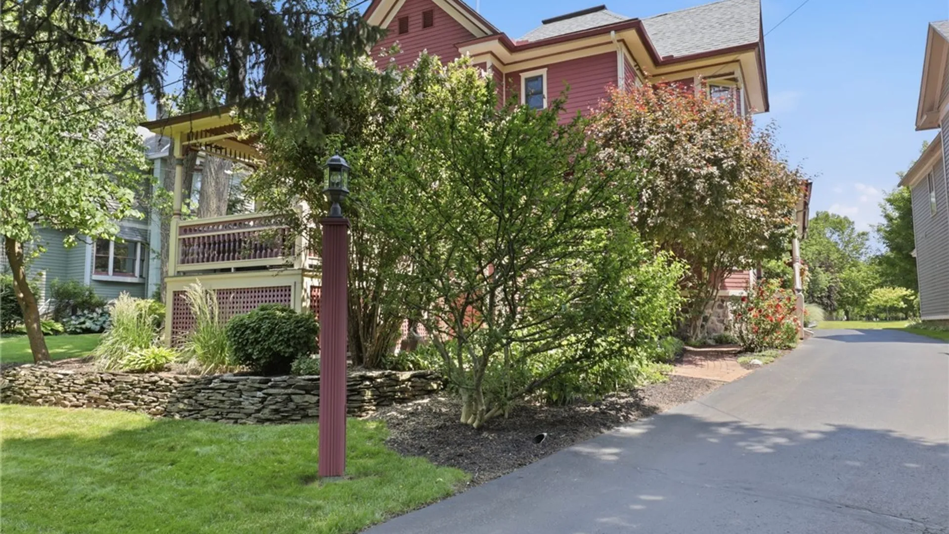 Property at 290 North Main Street, Canandaigua City, NY 14424 5