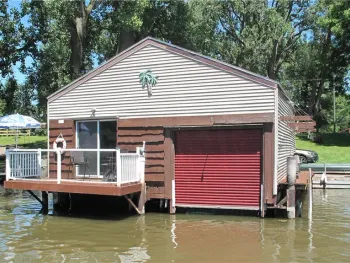 Property at 19 Canal Front Mayors Park, North Tonawanda, NY 14120