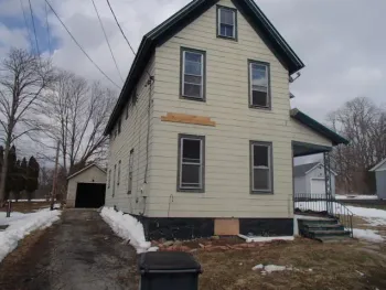 Property at 10 Rochester Street, Amsterdam, NY 12070