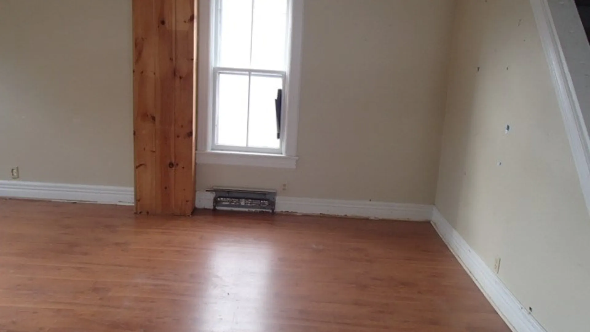 Property at 10 Rochester Street, Amsterdam, NY 12070 5