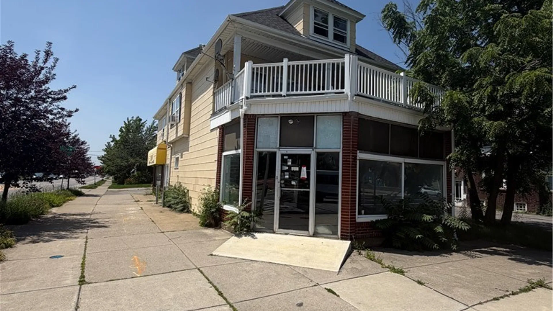 Property at 154 Niagara Falls Boulevard, Tonawanda, NY 14223 2