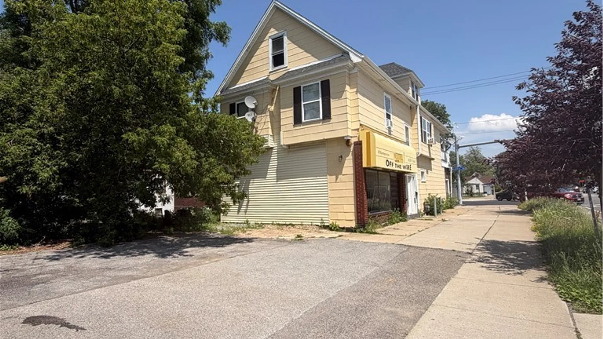 Property at 154 Niagara Falls Boulevard, Tonawanda, NY 14223 4