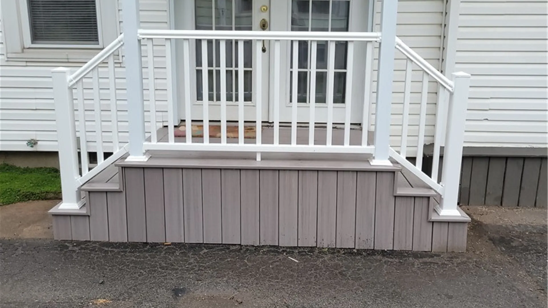 Property at 172 Erie Street, Lockport City, NY 14094 4