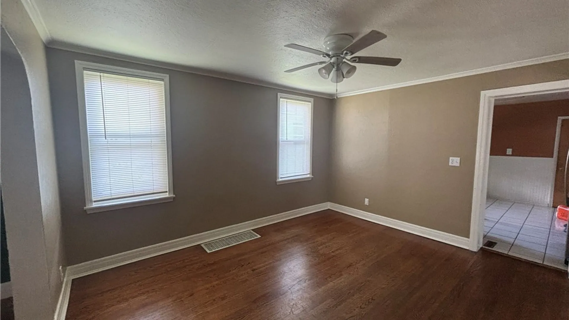 Property at 172 Erie Street, Lockport City, NY 14094 18