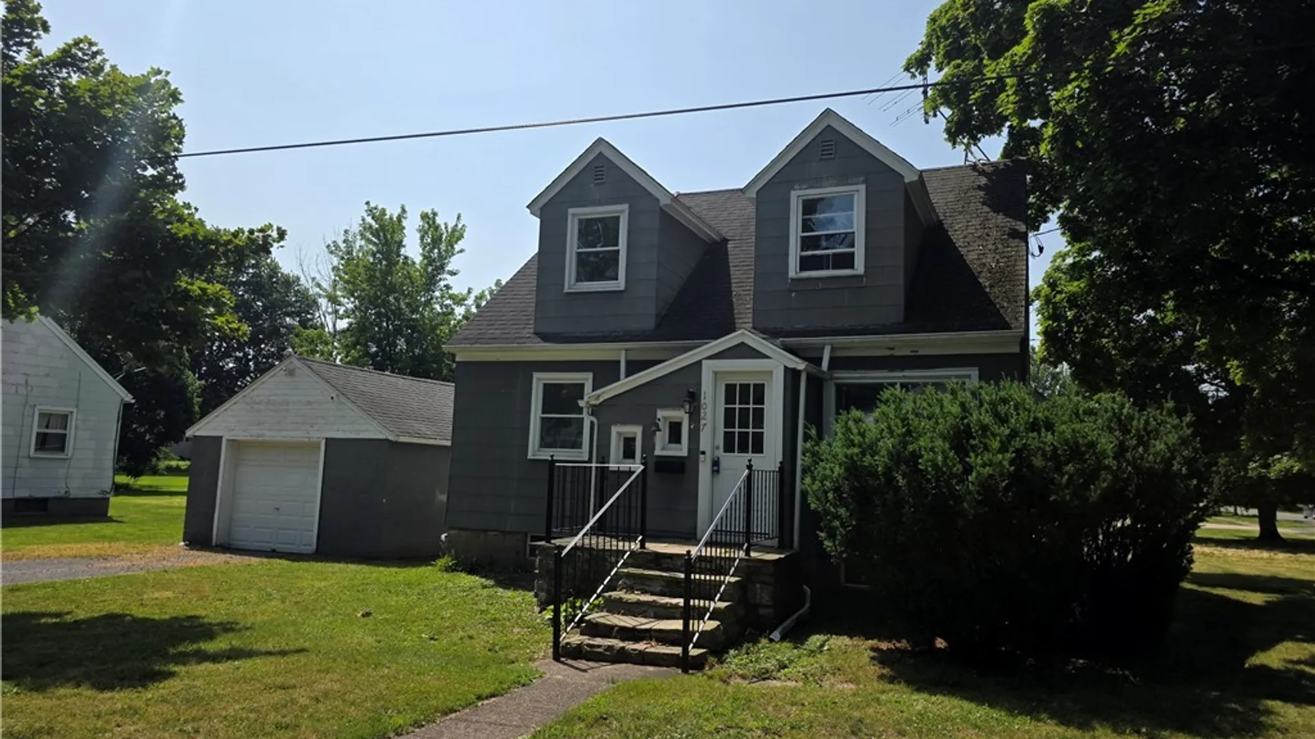 Property at 1027 Gwinn Street, Shelby, NY 14103 2