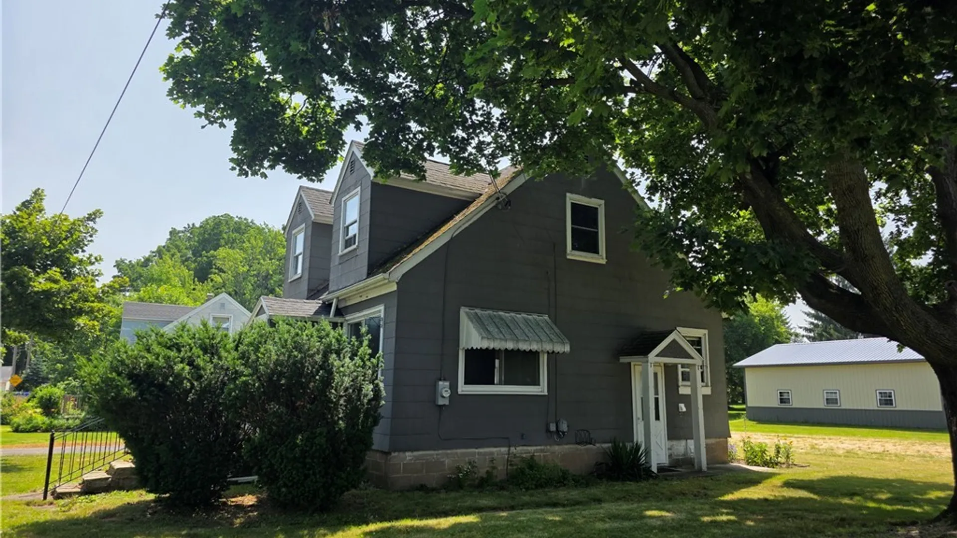 Property at 1027 Gwinn Street, Shelby, NY 14103 14