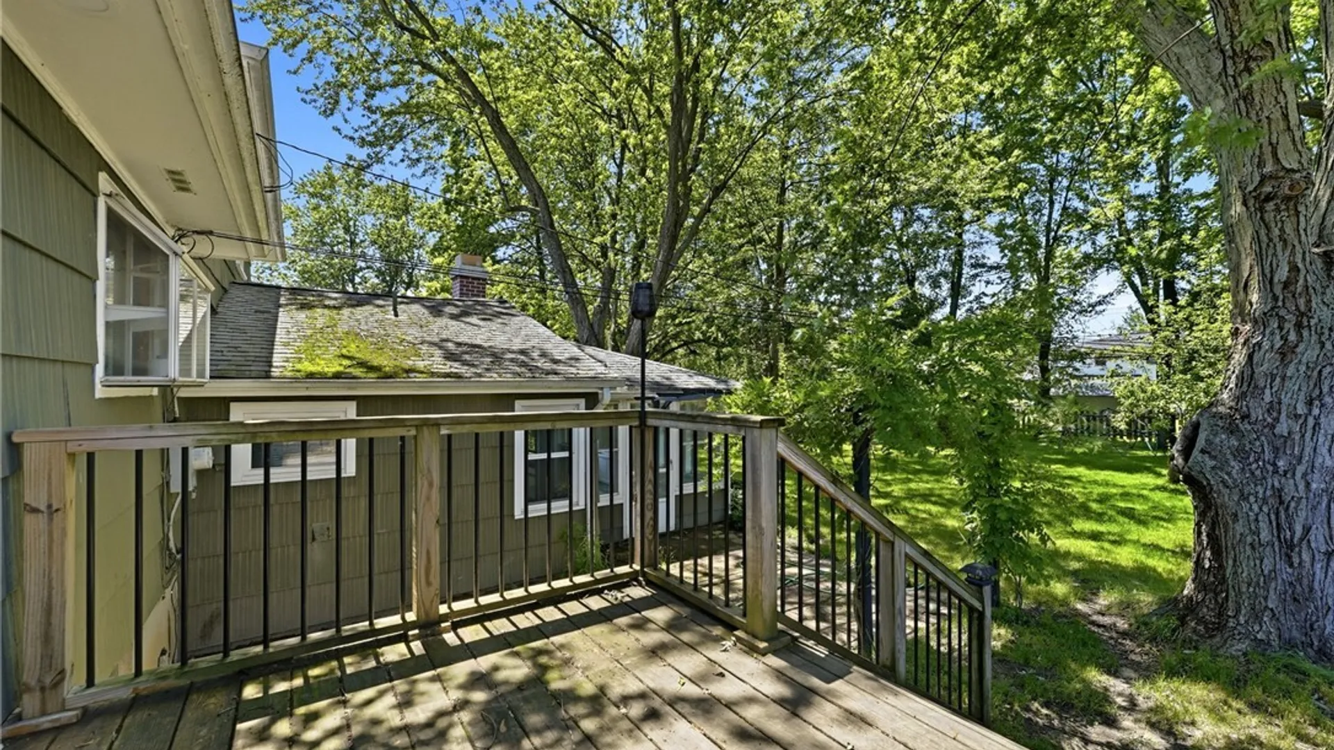 Property at 10 Cottonwood Drive, Amherst, NY 14221 27