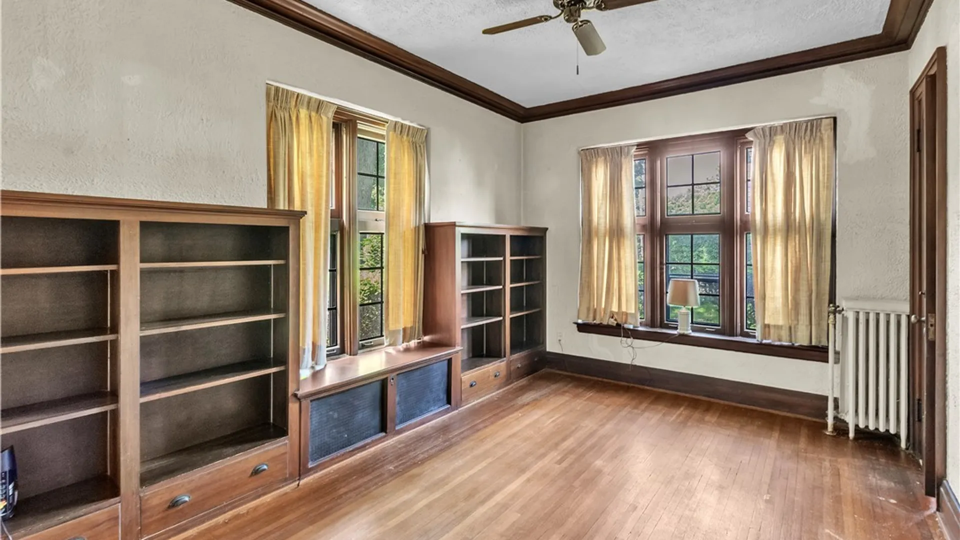 Property at 910 James Avenue, Niagara Falls, NY 14305 18