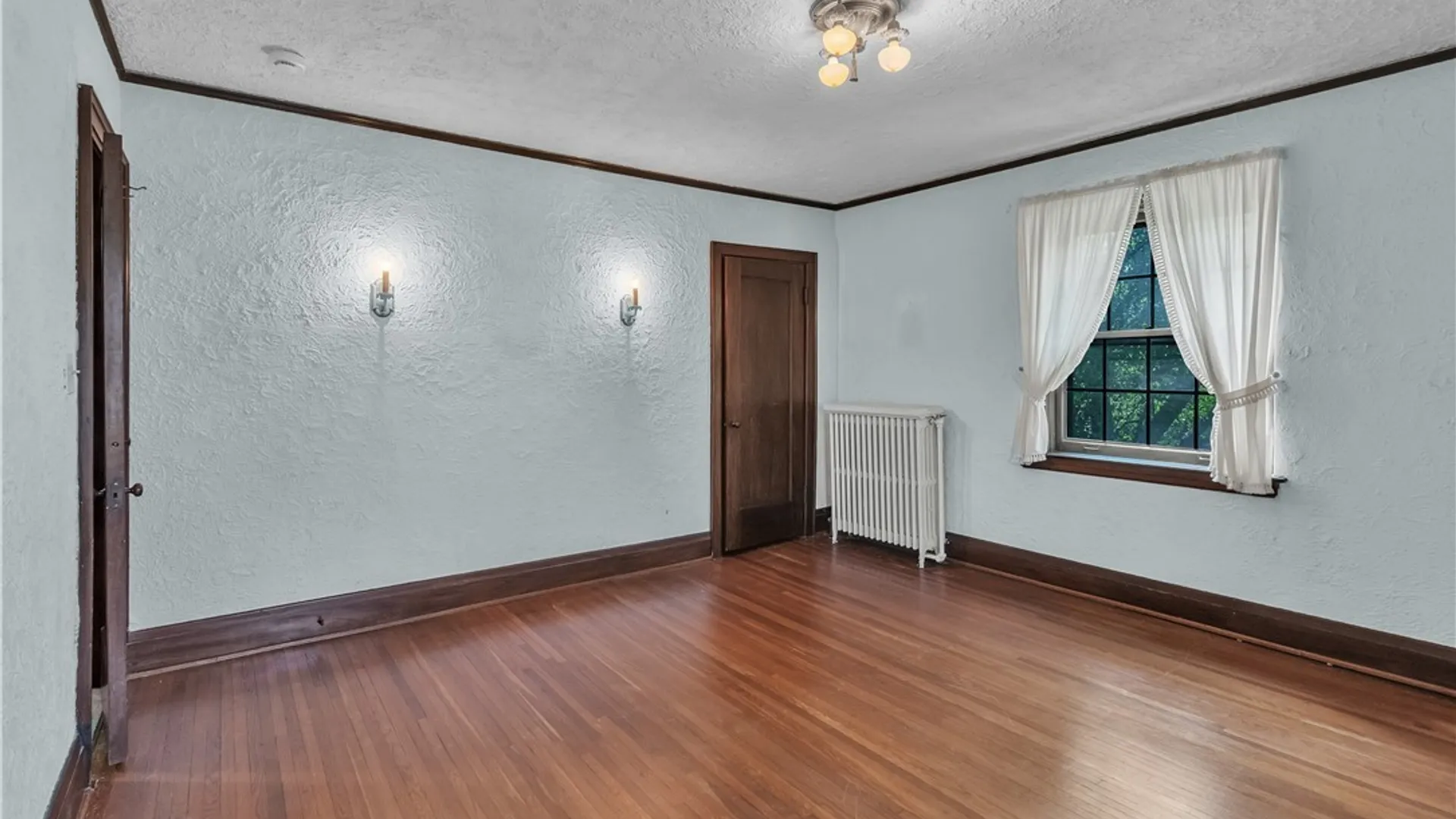 Property at 910 James Avenue, Niagara Falls, NY 14305 27