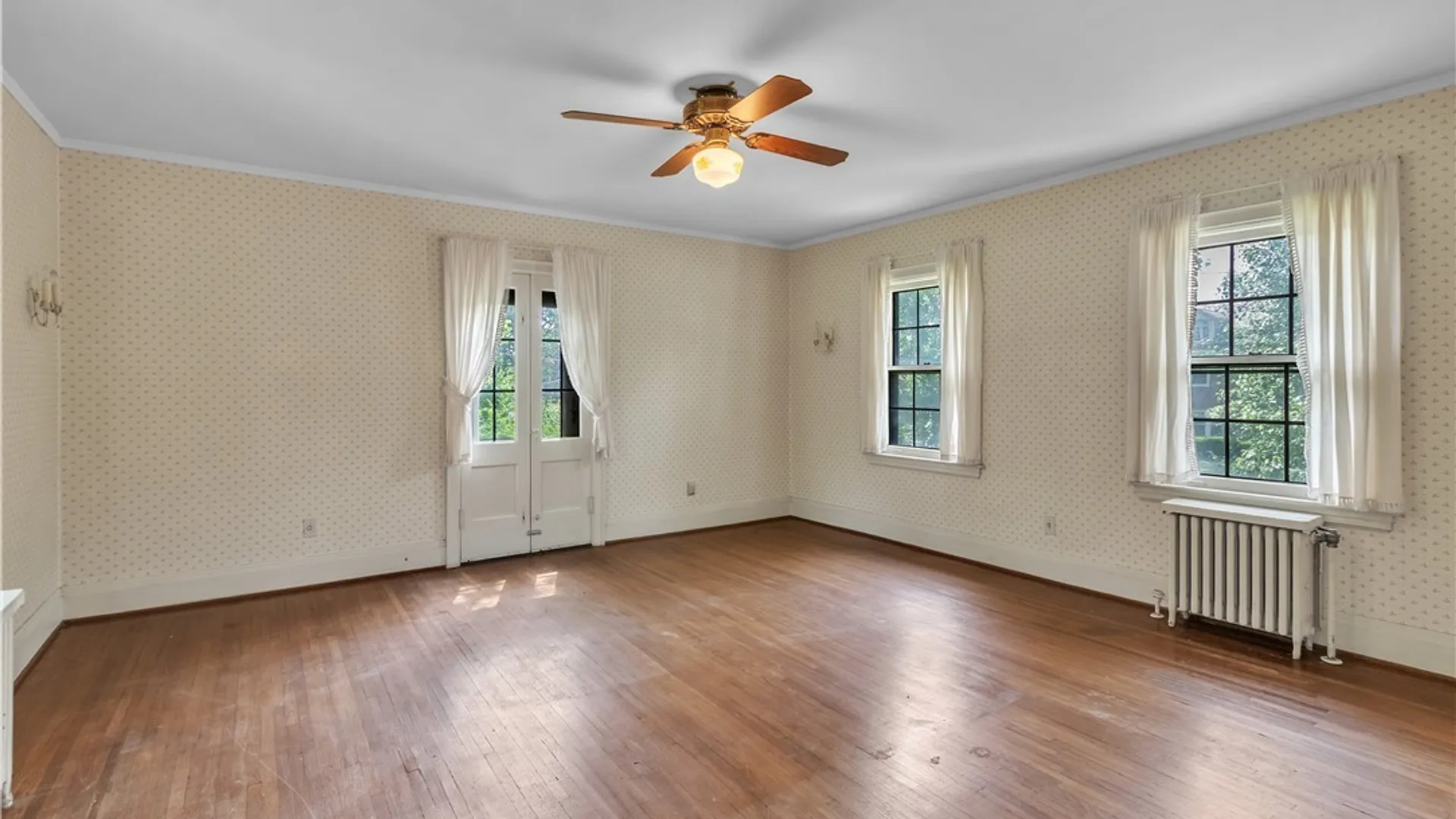 Property at 910 James Avenue, Niagara Falls, NY 14305 35