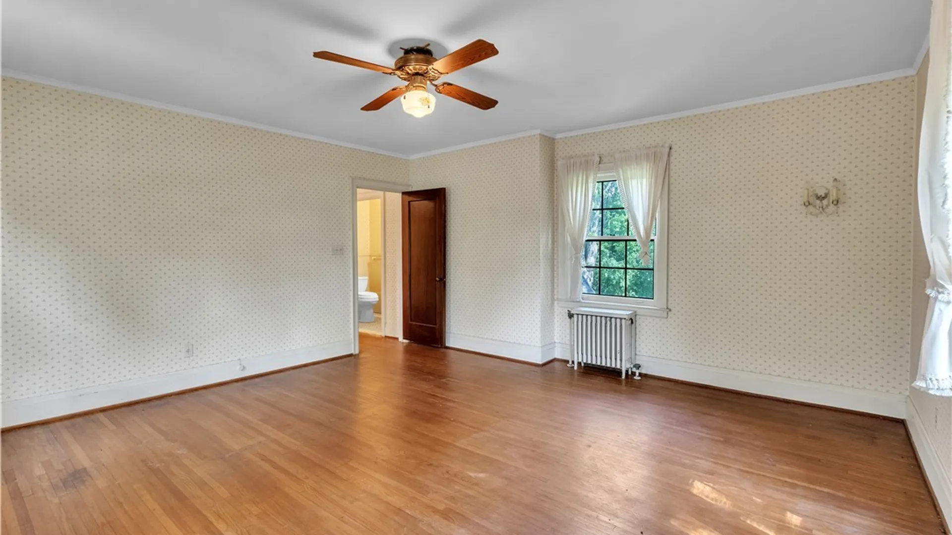 Property at 910 James Avenue, Niagara Falls, NY 14305 36