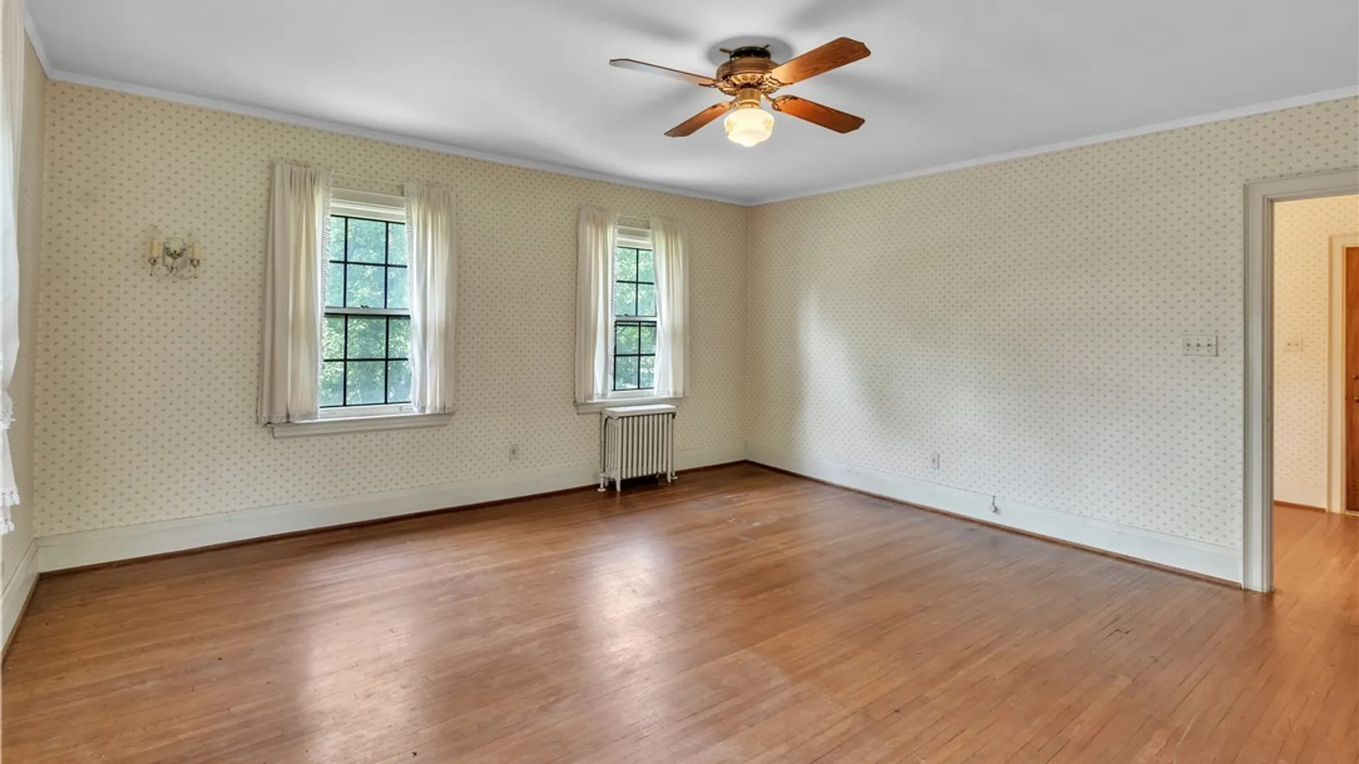 Property at 910 James Avenue, Niagara Falls, NY 14305 37