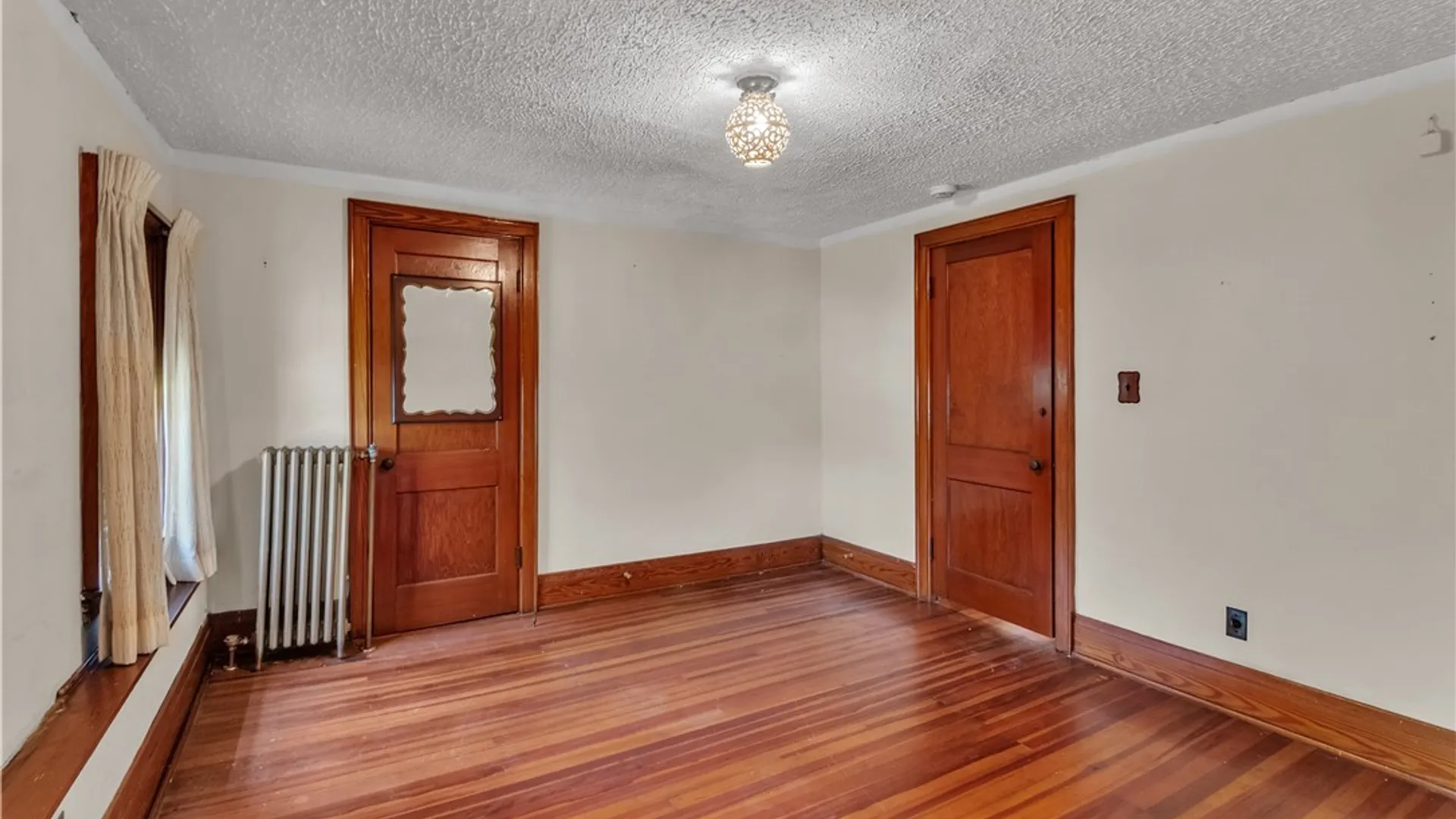 Property at 910 James Avenue, Niagara Falls, NY 14305 43