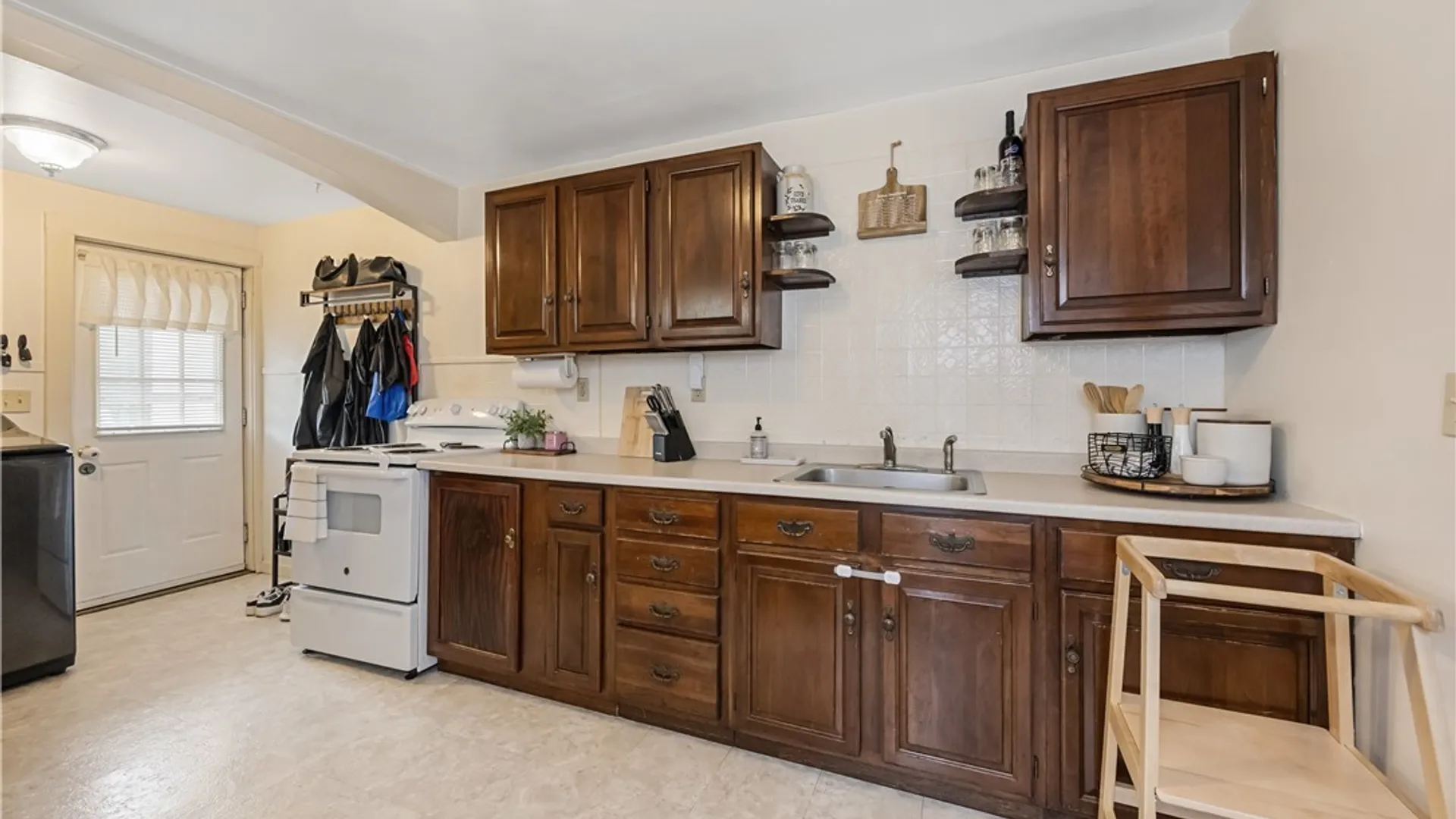 Property at 101-103 Tuttle Avenue, Lenox, NY 13032 12
