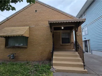 17 Suffolk Street, Buffalo, NY 14215