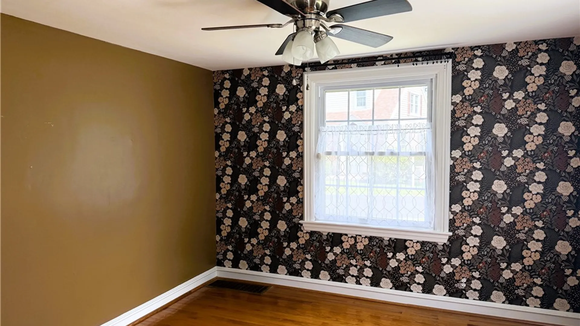 Property at 209 E Washington Street, Bath, NY 14810 15