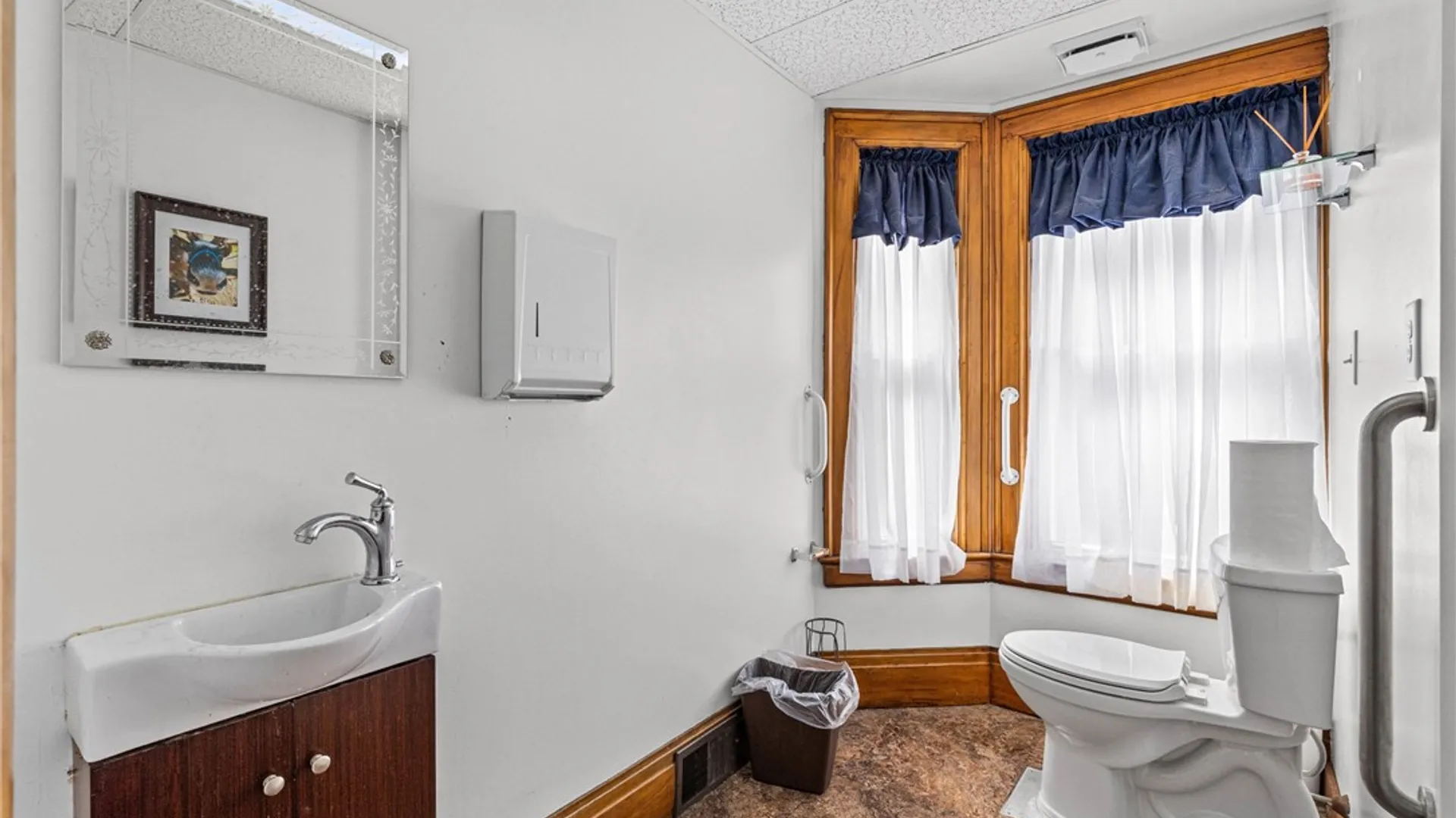 Property at 1583 E Main Street, Rochester, NY 14609 20