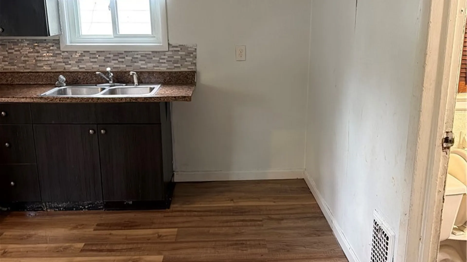 Property at 2209 Pierce Avenue, Niagara Falls, NY 14301 18