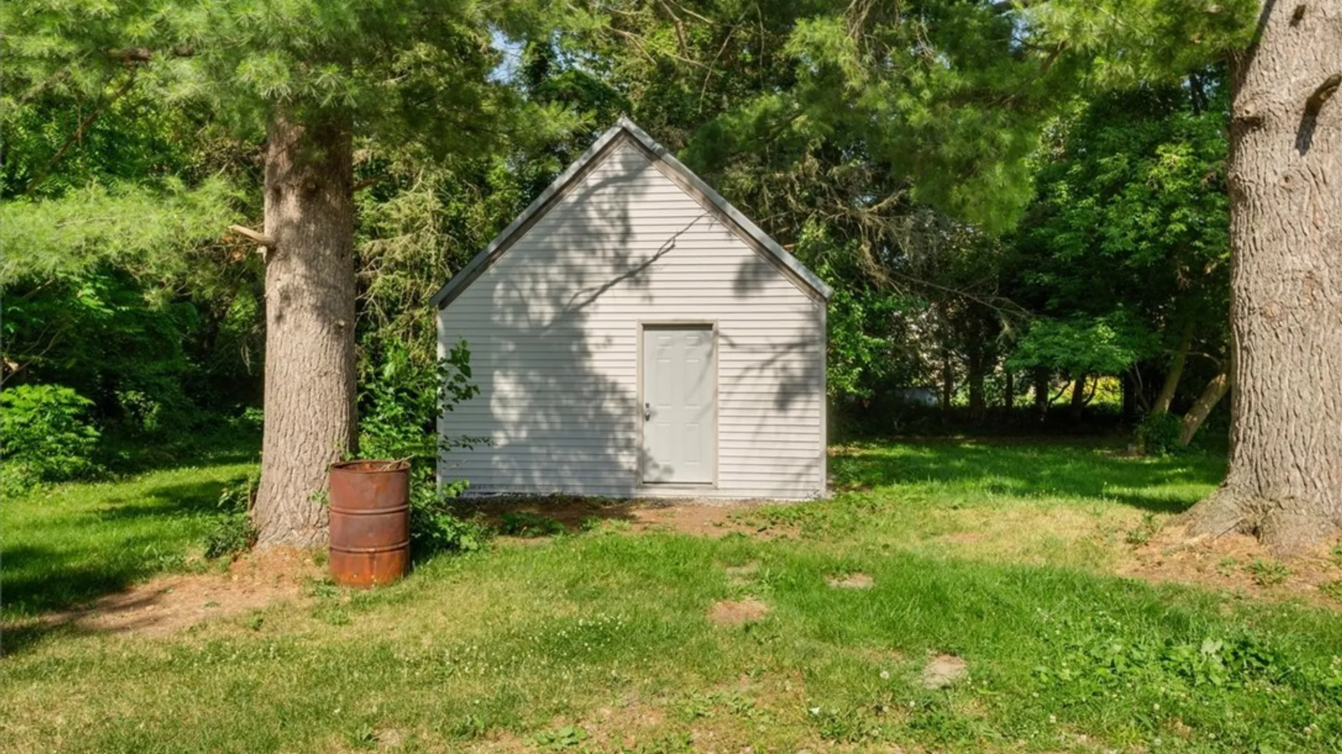 Property at 114 Genesee Street, Lenox, NY 13032 29