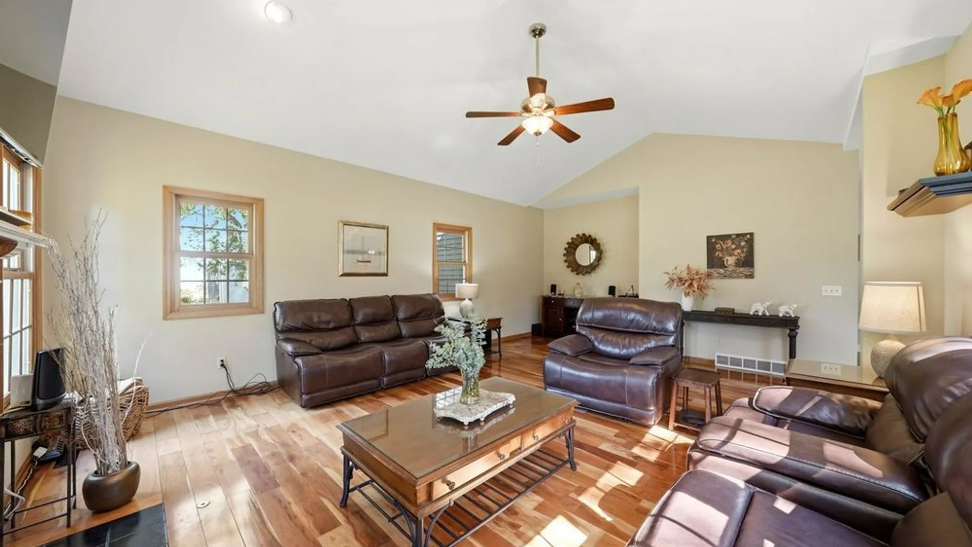 Property at 5982 Hopi Court, Pendleton, NY 14094 14