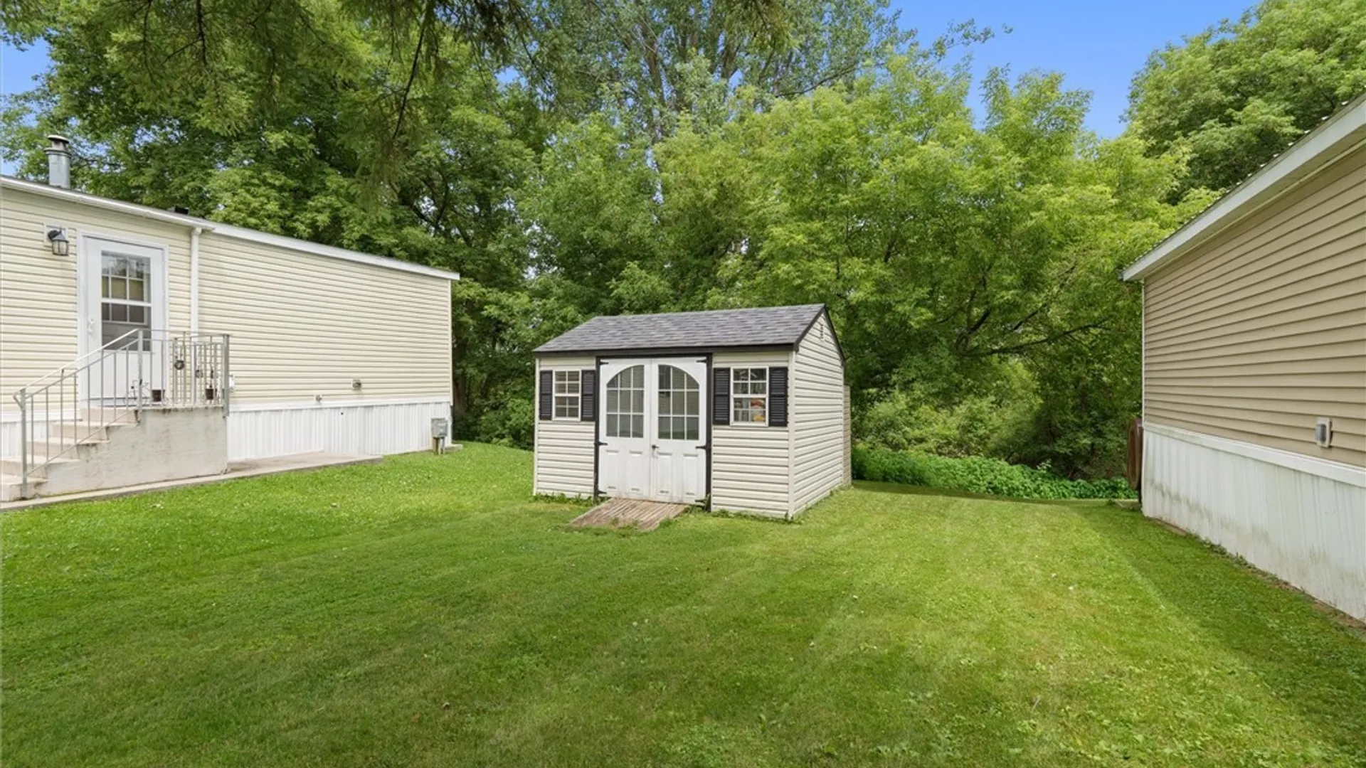 Property at 5969 Middle Rd, Stockbridge, NY 13409 22